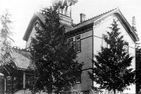 Des Moines School (wooden) photo