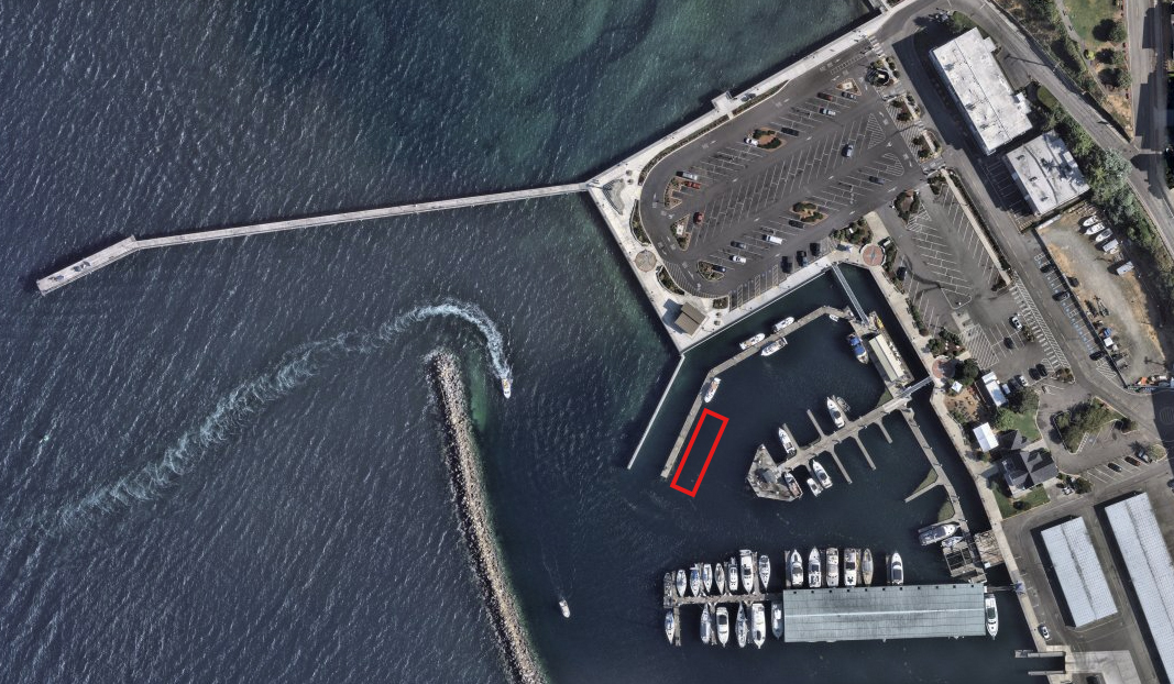 Boarding Location at Des Moines Marina